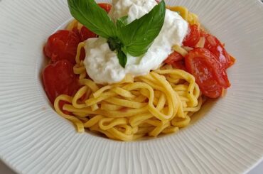 Spaghetti Caprese (Rome)