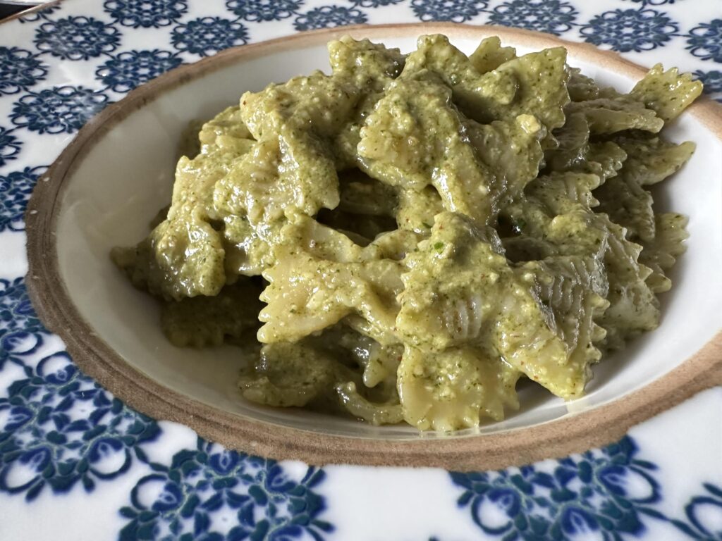 Farfalle al pesto