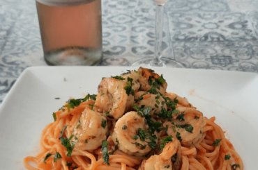 Spaghetti with fresh San Marzano Tomatoes sauce and scampi with garlic