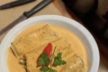 Cannelloni with sauce