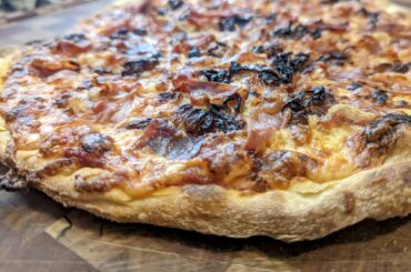 Was inspired the other day by u/DamnShaneIsThatU to put caramelized onions on my pizza, how's it look?