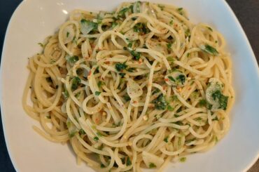 Homemade aglio e olio