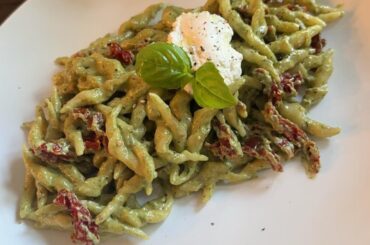 Trofie with pesto