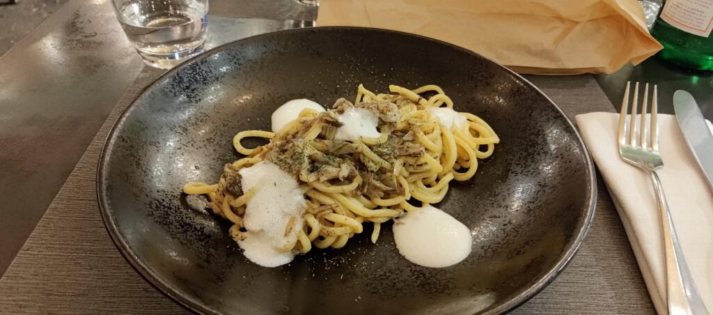 Pasta with Chopped Artichokes and White Sauce