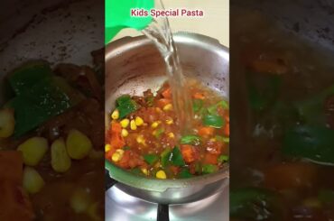 Kids Special One pot Lunchbox Recipe 5 | Soupy Pasta #shorts #samaipomsindhipom #pasta #lunchbox