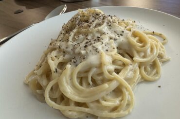 Pasta + cheese + pepper = Cacio e Pepe!