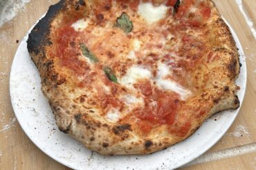 65 % hydration! Slowly progressing with Ooni Fyra!