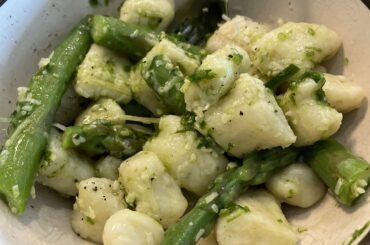 Garlic chive gnocchi with asparagus