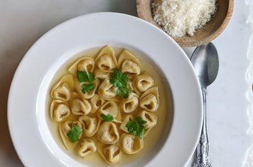 Tortellini en brodo
