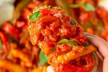 Peperonata - sweet pepper stew