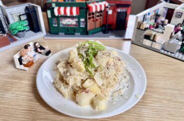 Lazy pasta from leftovers. Asparagus and ham.