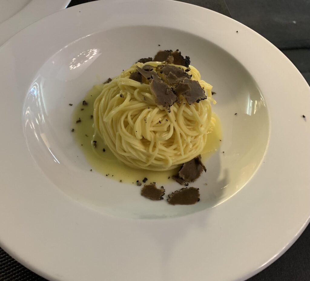 Pâtes au truffes fait maison, comme entrée. Pâtes au truffes fait maison, comme entrée.