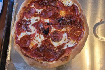 Pizza #12 on the ooni