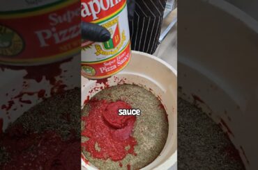 Making pizza sauce