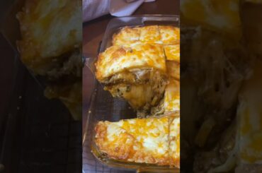 MEXICAN TACO LASAGNA: Irresistible Cheese Pull #shorts #youtubeshorts #mexicanfood