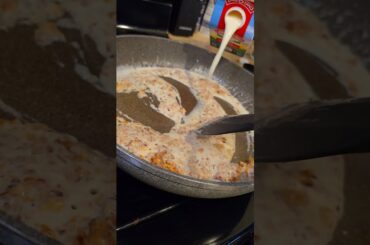 Fettuccine Alfredo  - #cooking #pasta #chicken #italianfood #food #italian #foodie #eating #oomaamee