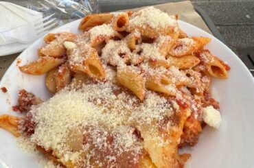 Macaroni and lasagna of ragu