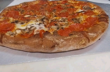 Pizza Well Done, or Well Done Pizza?