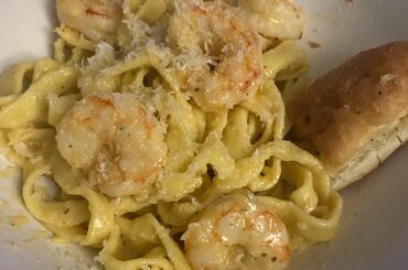 Shrimp scampi with homemade fettuccine