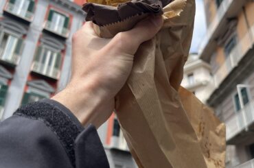 Fried pasta (carbonara), Napoli