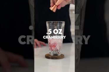 Easy vodka woo woo shot