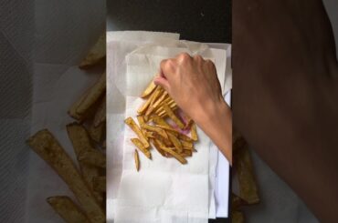 Garlic Parmesan Fries! - #cooking #chef #fries