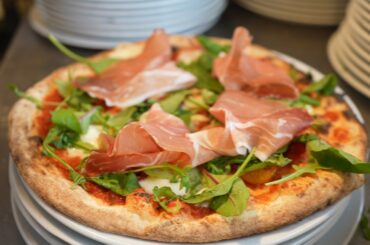 How to Make Perfect Neapolitan Pizza | by a Neapolitan Chef