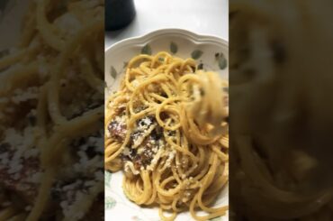 Easy Italian #shorts #carbonara #primitivo wine