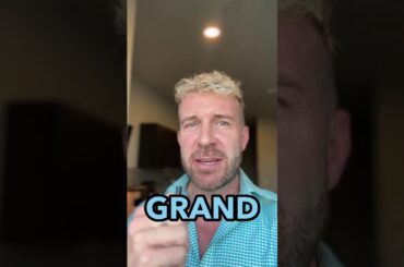 This is my favorite ITALIAN RESTAURANT in Vegas, and it’s the LOCATION that sends me