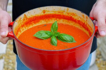 How to Make the Best Italian TOMATO PASTA SAUCE Recipe EVER