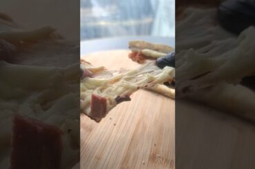Sausage Cheese Pizza #ASMR #shorts #satisfying