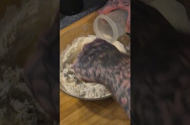 HOMESTYLE italian pizza dough