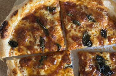 Two different recipes. I think the first had more flavour. But the second had better aesthetic. What do you think?