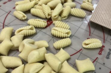 Hand rolled sea shell-ish noodles