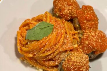 Spaghetti and Meatballs