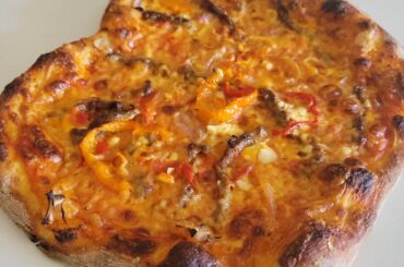 After last night's Cheese, I tried some toppings