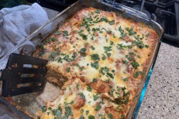 Baked ziti, but I used pastitsio pasta