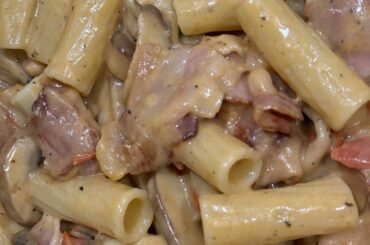 Creamy Mix of 4 Mushrooms with Bacon. Rigatoni
