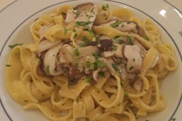 Italian pasta with funghi porcini