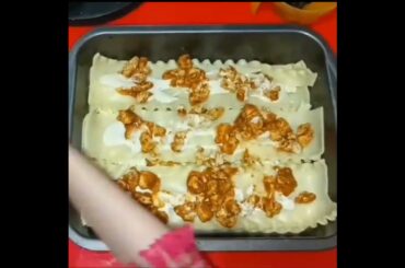 Easy Homemade Lasagna Recipe #lasagna #lasagnia #baking  #recipe