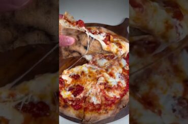 #shorts #pizza #pineapple #hawaiian #italy #chefrush #howto #comedy #food #cooking #foodies #recipes