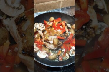 Pork Chops Pizzaiola #easy Italian #chianti classico