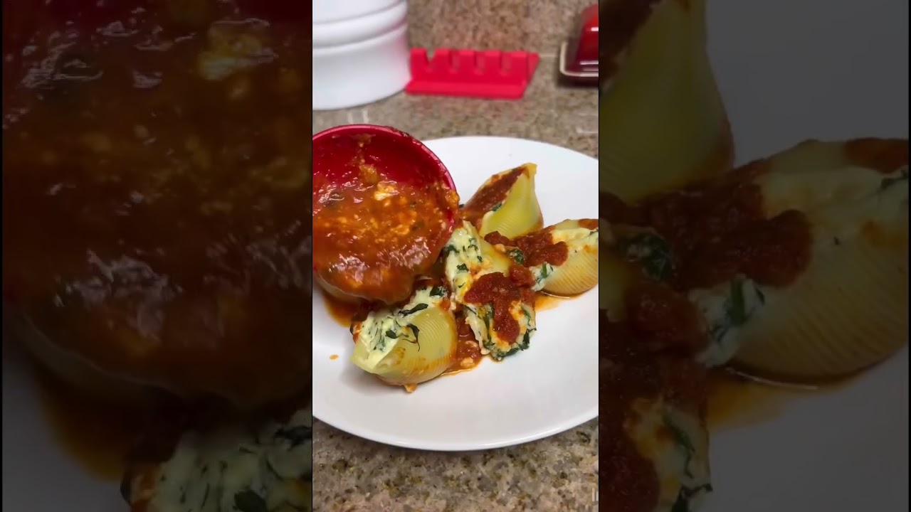 These stuffed shells make an easy and delicious dinner #dinner #recipes #pasta #shorts These stuffed shells make an easy and delicious dinner #dinner #recipes #pasta #shorts