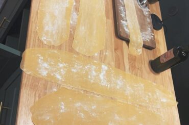 Spinach Ravioli / Tuscan Cream Sauce