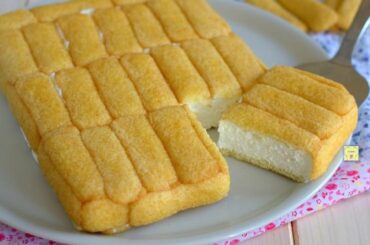 Paradise cake with milk cream