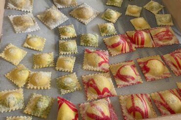 Ravioli with ricotta, pecorino romano, lemon zest, basil filling