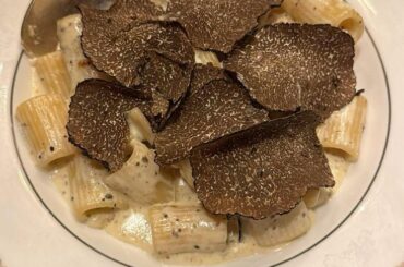 Truffle pasta laperouse