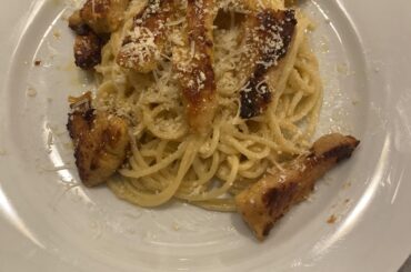 I made some simple chicken alfredo yummy