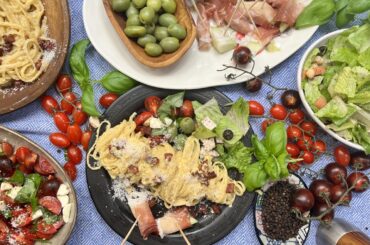 Carbonara, caprese, antipasti