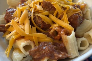 Rigitoni with beefy sauce